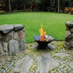 Gobelt Garden Fire Pit